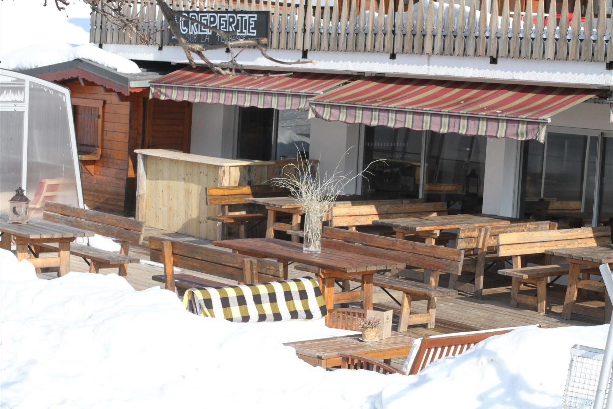 Hotel L'Aubergade Morzine Bagian luar foto