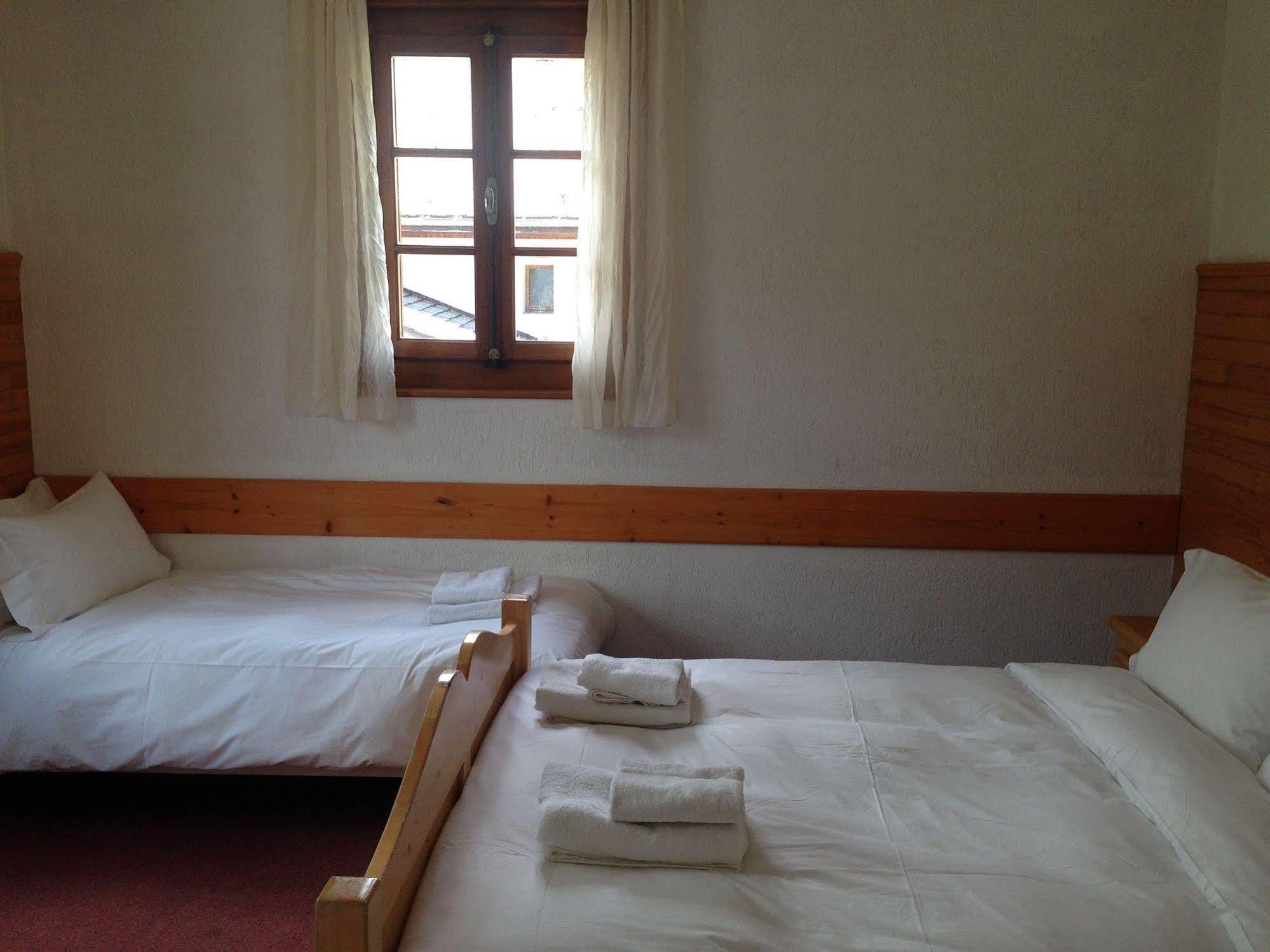 Hotel L'Aubergade Morzine Bagian luar foto