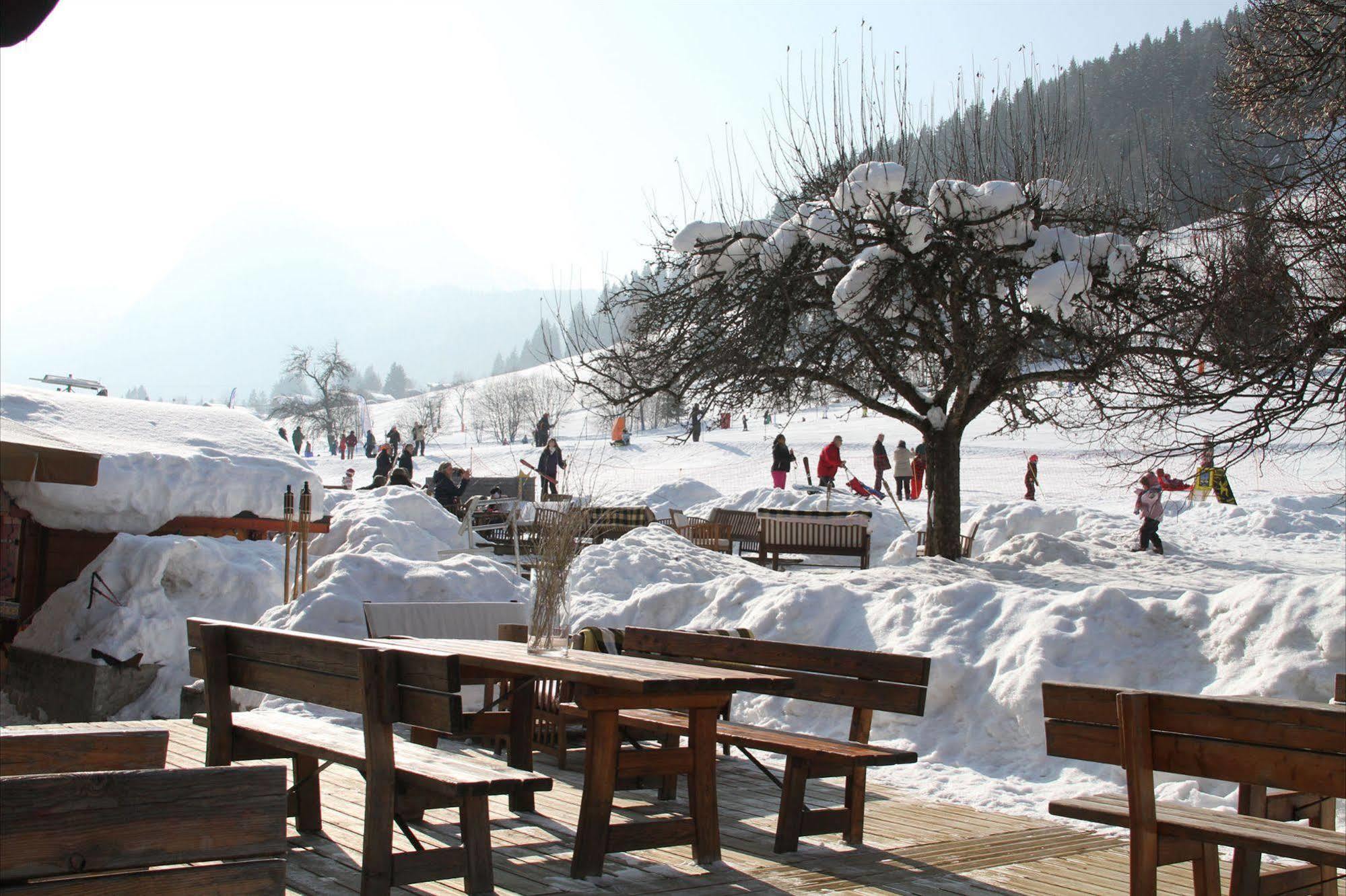 Hotel L'Aubergade Morzine Bagian luar foto